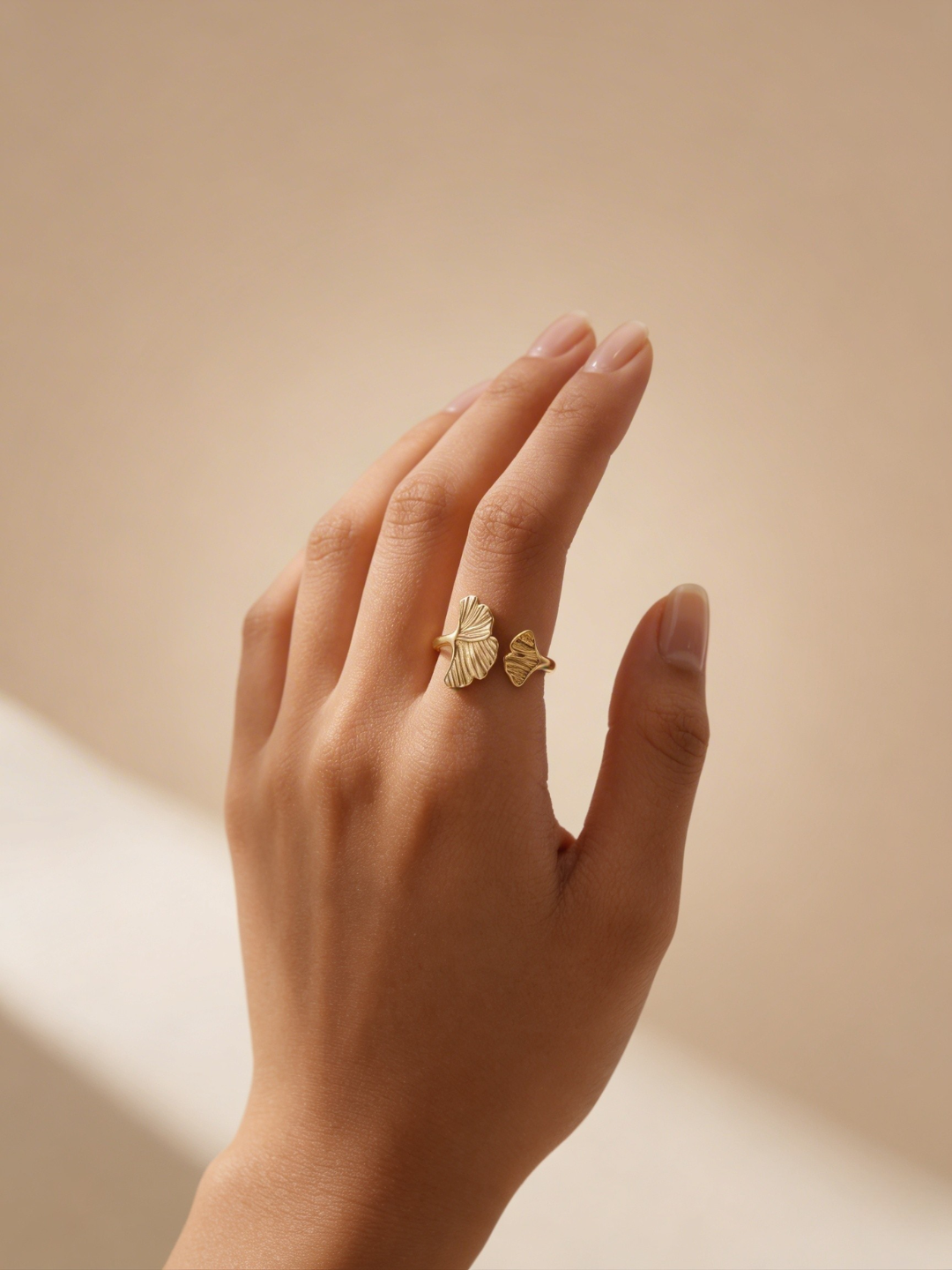 Lume Winged Heart Ring