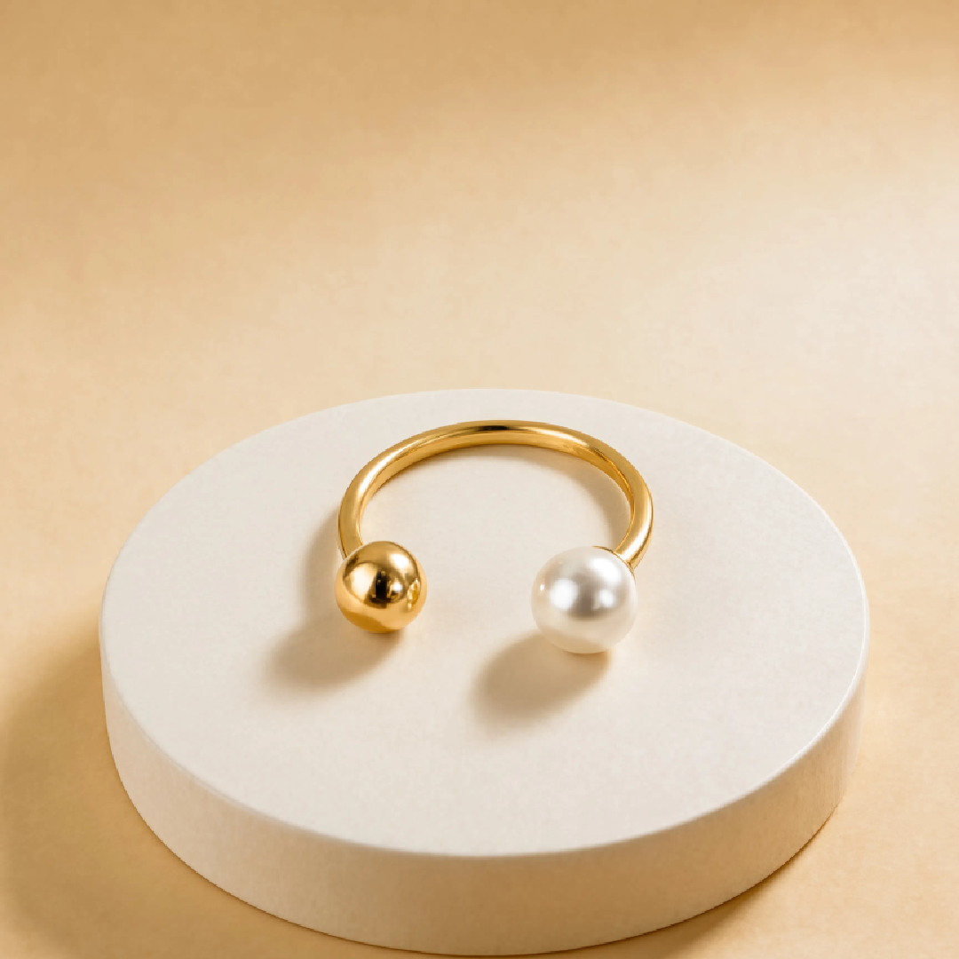 Moon Pearl Ring
