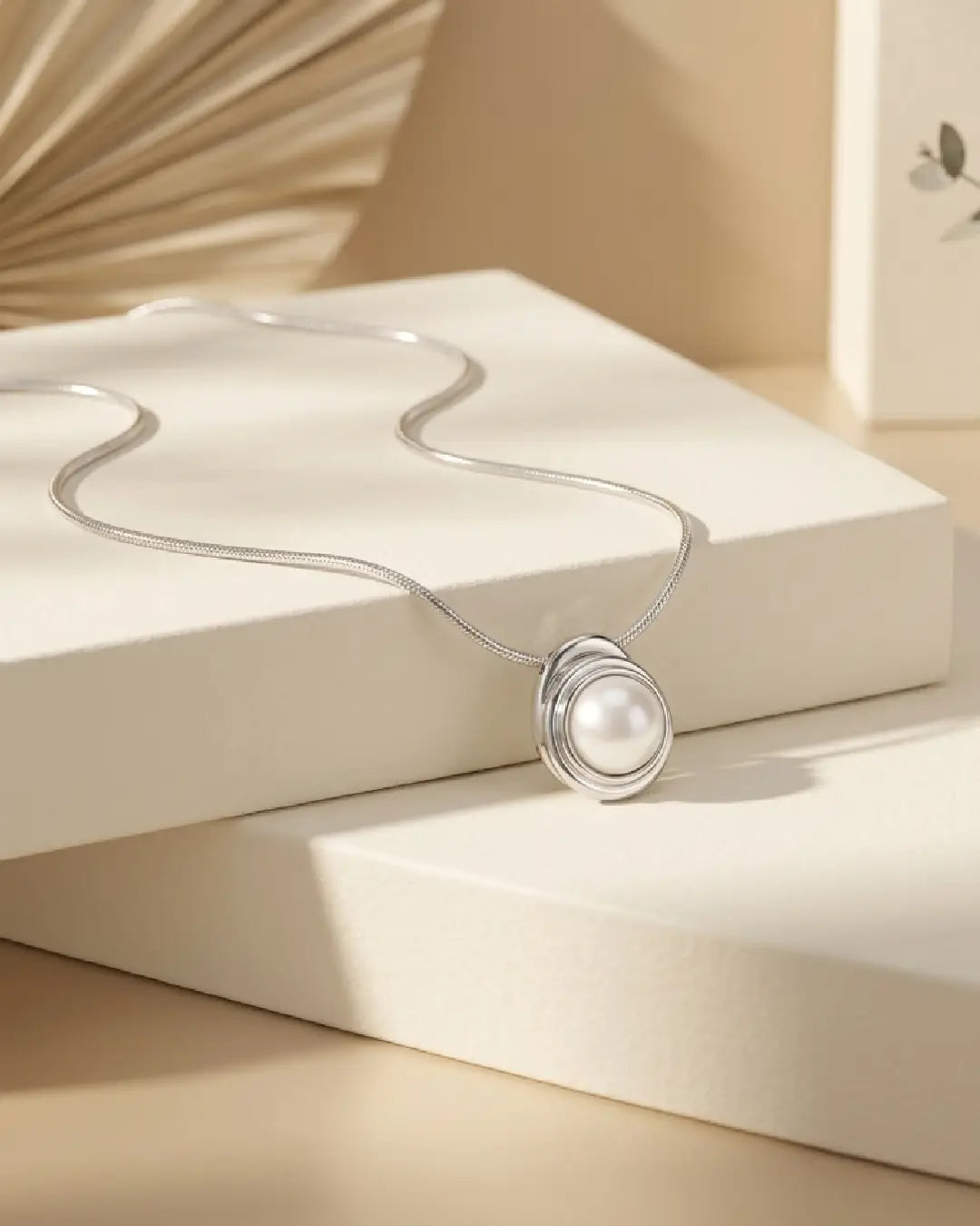 Eclipse Pearl Pendant
