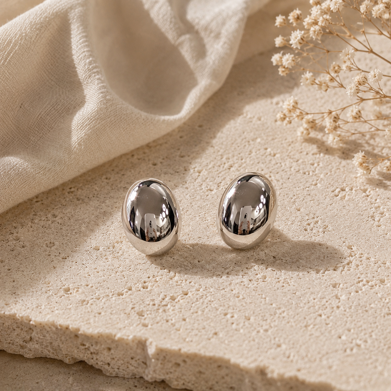 Luna Silver Stud Earrings