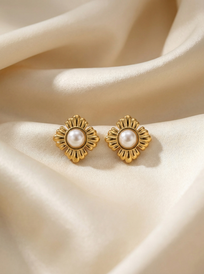 Empress Pearl Studs