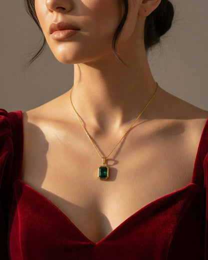 Emerald Luxe Pendant